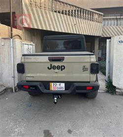 جيب جلاديتور